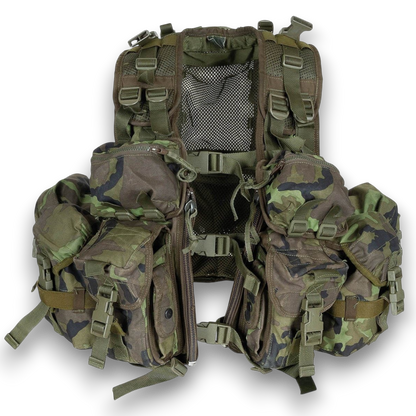 Czech 'UNI 2007' Load-Bearing Vest
